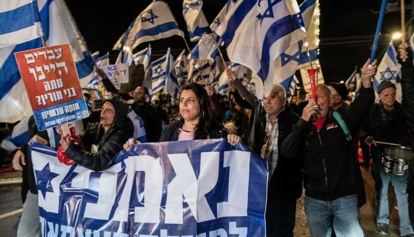 Israeli political conflicts could change the giving patterns of U.S. Jews. Matan Golan/SOPA Images/LightRocket via Getty Images