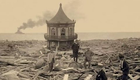  El 10 de noviembre de 1922 un fuerte terremoto seguido de un devastador tsunami afectó a las costas de las regiones chilenas de Atacama y también Coquimbo. Universidad de Chile