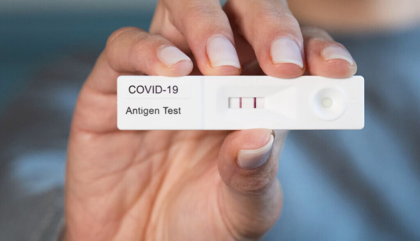 Repunte de covid‑19 en España: lo que dicen los datos sobre bebés, mayores y vacunación
