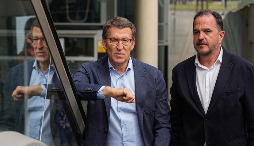 Alberto Núñez Feijóo (i) en una imagen del Partido Popular.