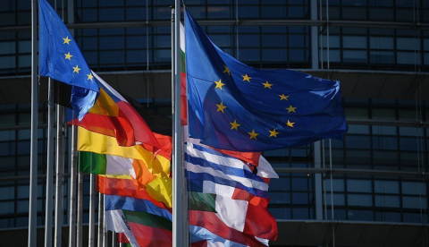 De la democracia a la postdemocracia. De Maastricht a lo irrevocable
