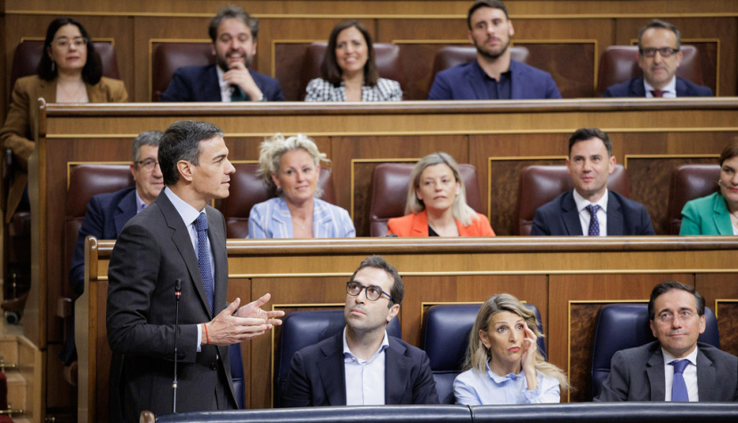 El presidente del Gobierno, Pedro Sánchez, durante su turno de palabra en el Pleno del Congreso. | Pool Congreso. Congreso de los Diputados, Madrid - 22.4.2026