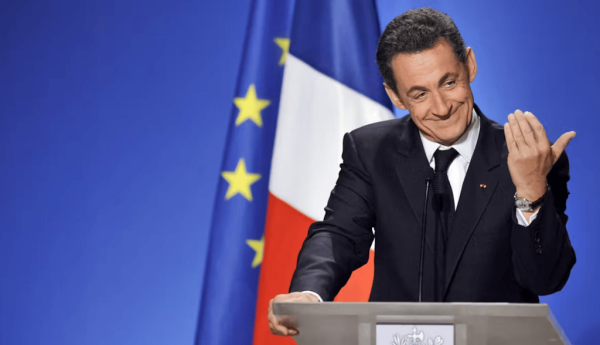 Le président français Nicolas Sarkozy, le 8 janvier 2008, au palais présidentiel de l’Élysée à Paris, lors de sa première conférence de presse après son élection en mai 2007. EricFeferberg/AFP
