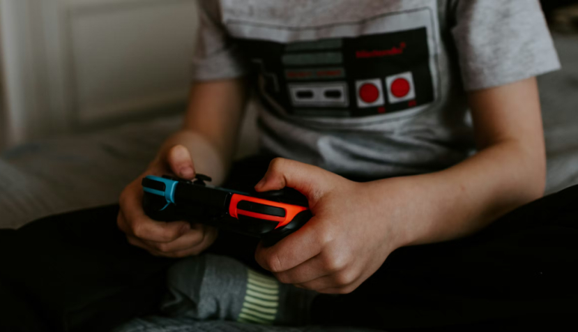La adicción a los videojuegos está reconocida en el Manual Diagnóstico y Estadístico de los Trastornos Mentales (DSM-V). Kelly Sikkema / Unsplash., CC BY
