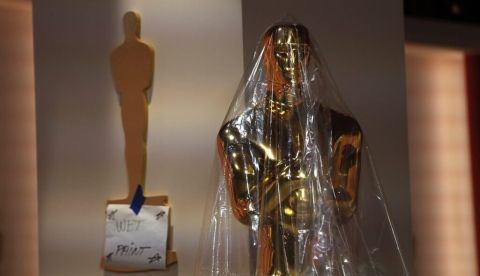 Todo listo en Hollywood para unos Óscar que buscan nuevas audiencias