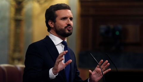 El presidente del PP, Pablo Casado, en la tribuna del Congreso.