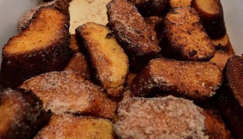 Torrijas y tradiciones: Sabores de Semana Santa en Valdeluz