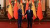 El presidente del Gobierno, Pedro Sánchez, saluda al presidente de la República Popular China, Xi Jinping. | Pool Moncloa/Borja Puig. Pekín (República Popular China) - 14.4.2026