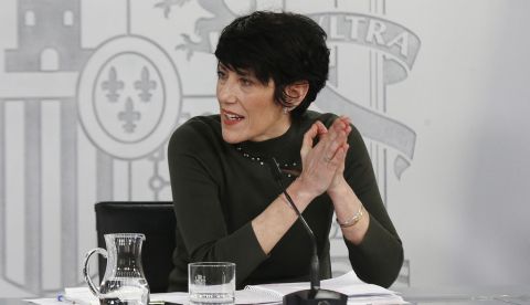   La ministra de Inclusión, Seguridad Social y Migraciones, Elma Saiz, durante la rueda de prensa tras el Consejo de Ministros. | Pool Moncloa/Javier Amescua. La Moncloa, Madrid - 24.2.2026