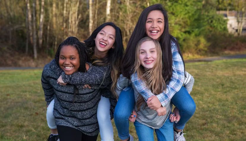 ¿Qué ocurre con los amigos (y los enemigos) durante la adolescencia?