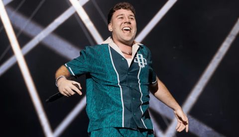 El cantante Quevedo en el Festival Arenal de 2023. Christian Bertrand/Shutterstock